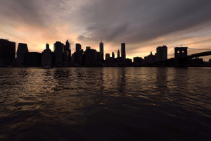 不止是速度！赛车媒体分析：电竞与现实赛车的奇妙融合